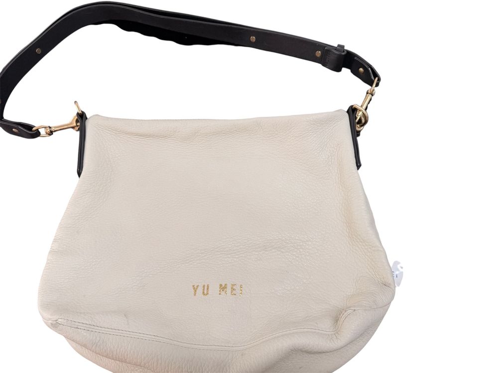 Yu Mei White Leather Shoulder Bag