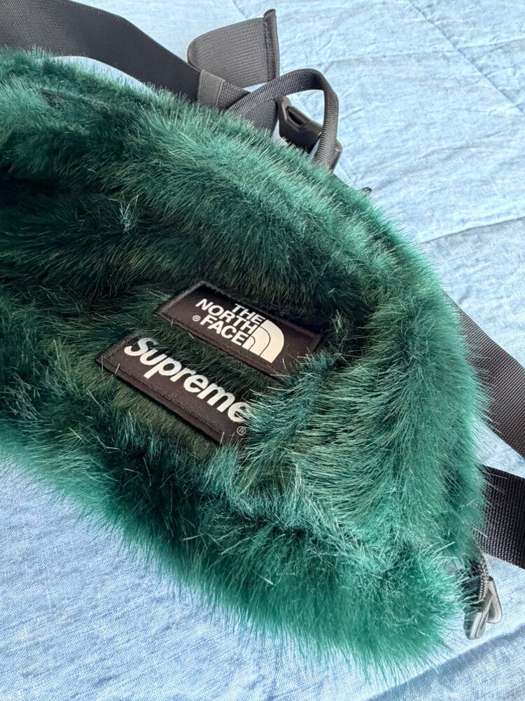 Supreme X The North Face Faux Fur Green Waist Bag