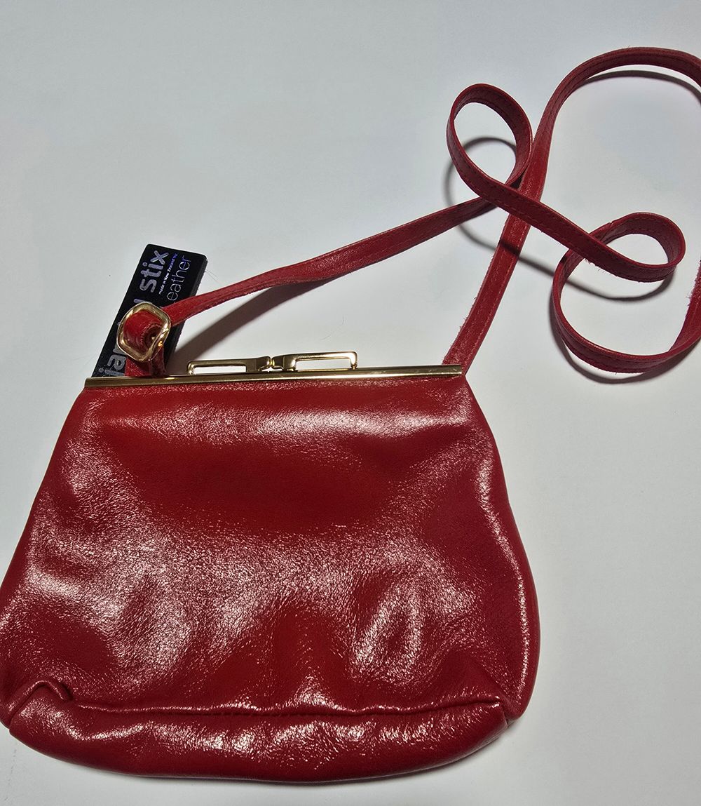 Clip Bag - Red