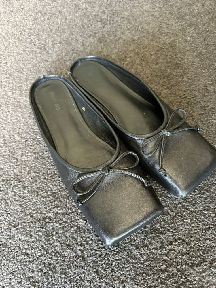 Alias Mae Black Ballet Mules