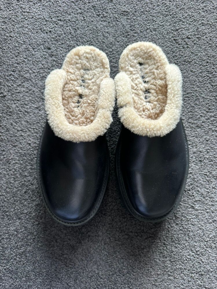 Alias Mae faux fur lined mules