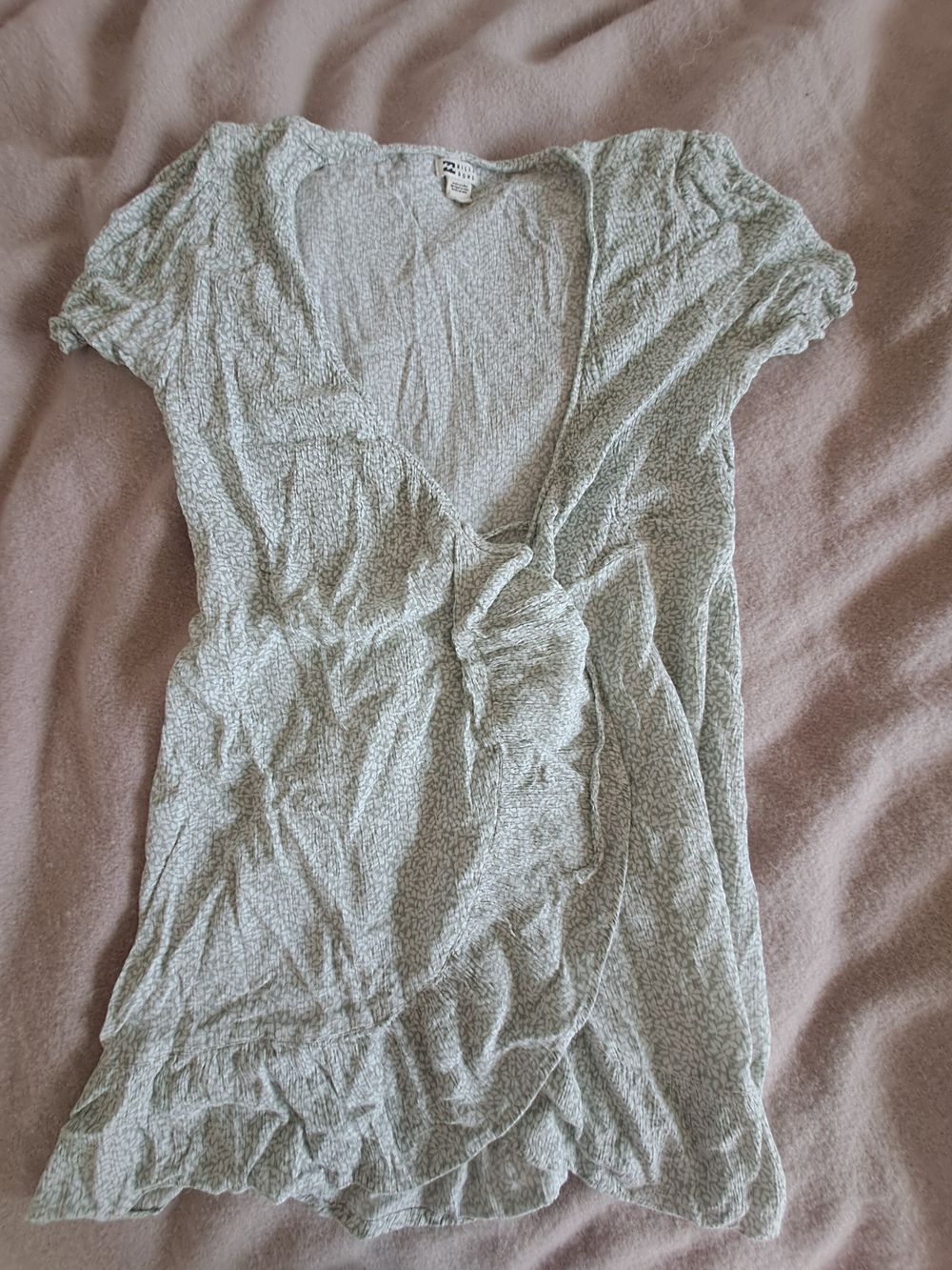 caroline levitt green dress Buy Womens Island Love Mini Dress by Billabong
