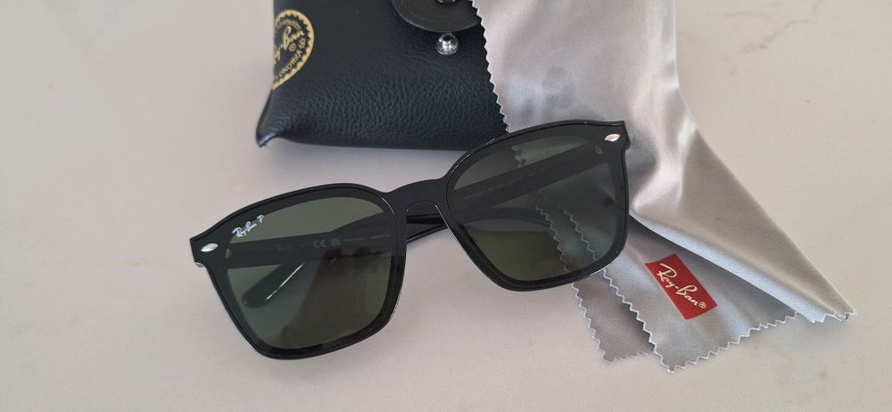 Ray-Ban Black polarized  size 66/17