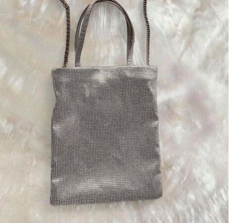 🩶 Zara Silver Rhinestone Mesh Tote Bag** 🩶