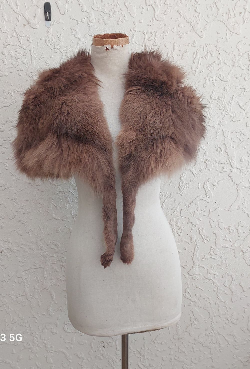 Antique Art Deco taupe fox stole, amazing condition, glass eyes