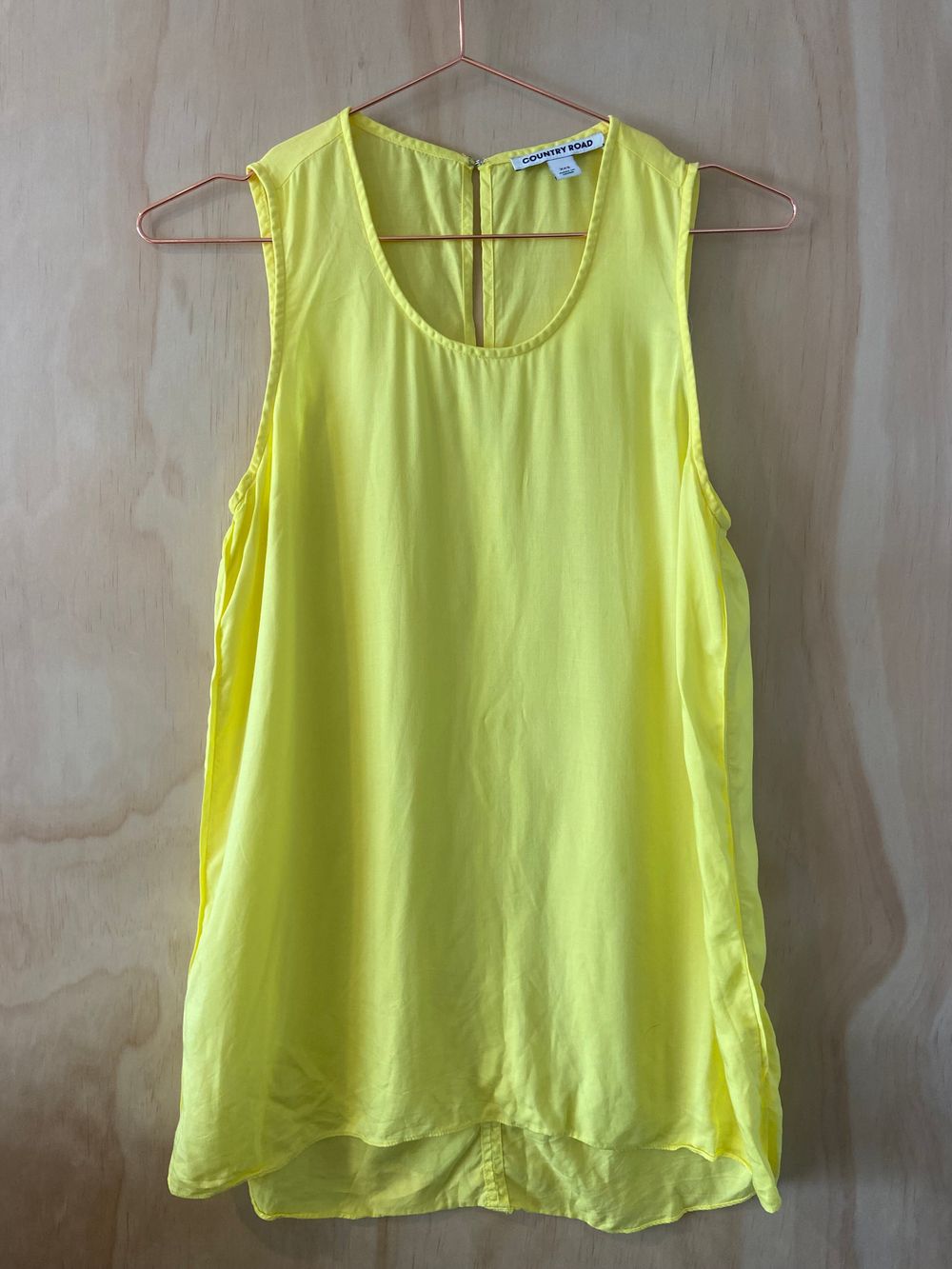 Singlet Top