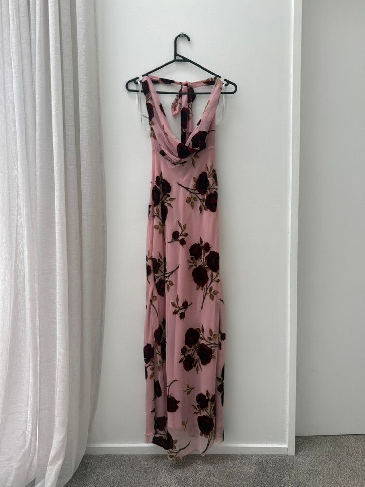 For Love & Lemons - For Love & Lemons Rose Velvet Halter Maxi Dress on Designer Wardrobe For Love & Lemons - For Love & Lemons Rose Velvet Halter Maxi Dress on Designer Wardrobe