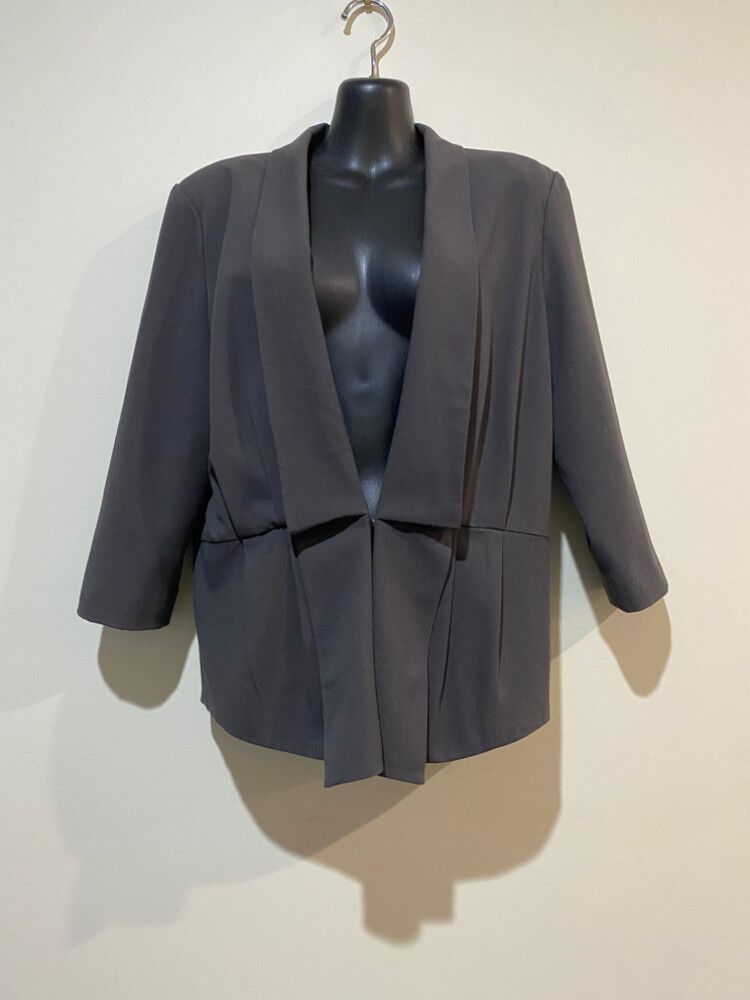 Jeanswest Grey Blazer – Size 12, Clasp Front, 3/4 Sleeve, Smart Casual Blazer
