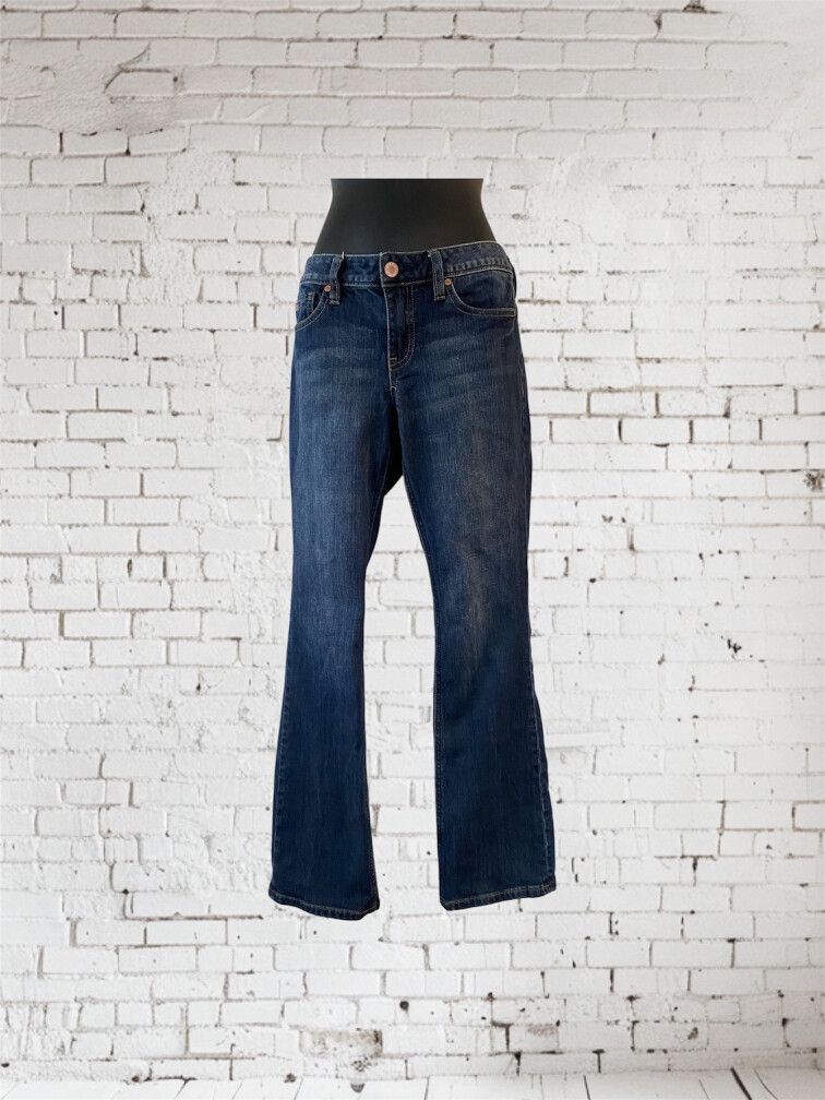 Jeanswest Slim Bootcut Jeans Size 9