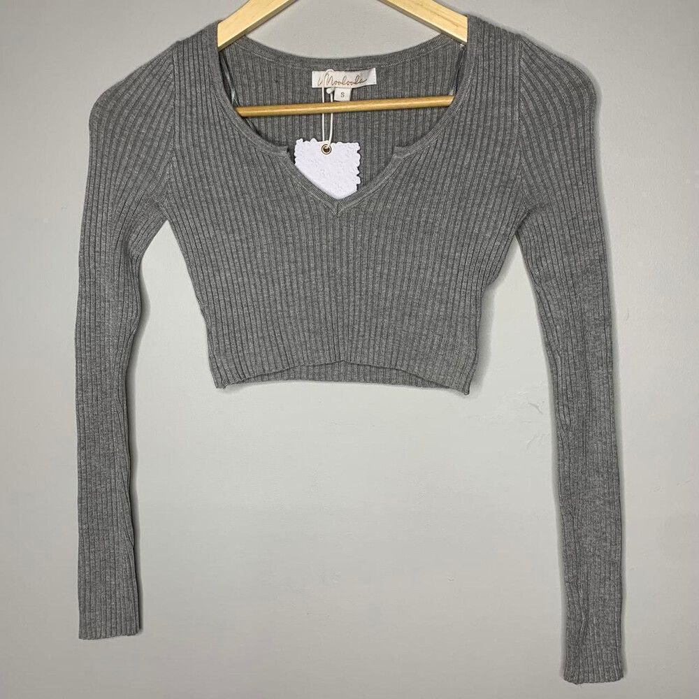 Mooloola New Size S Grey Long Sleeve Ribbed Knit Top Stretch Crop Minimalist NWT
