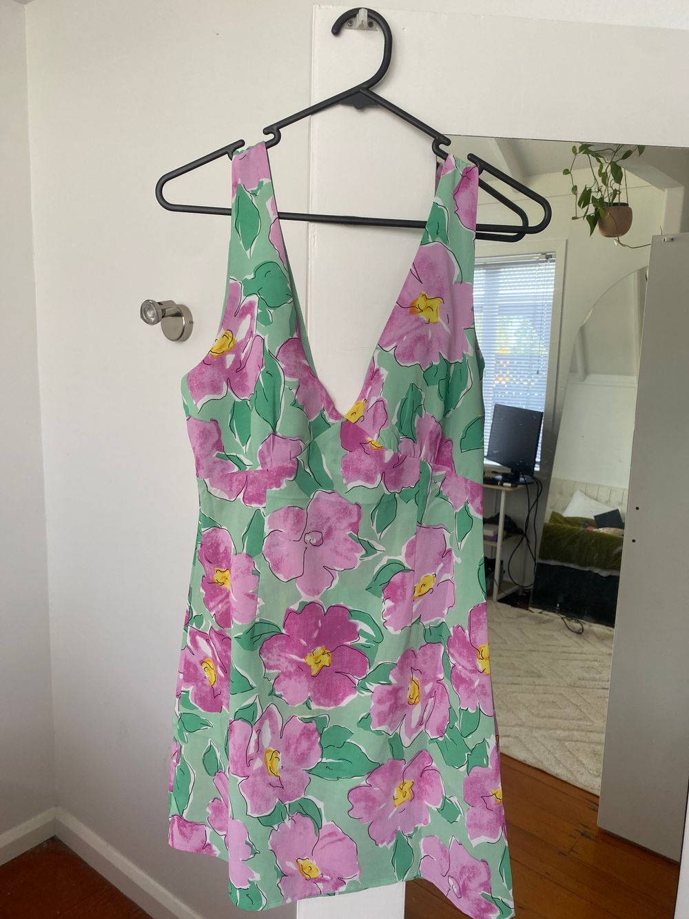 princess polly quincy mini dress Princess Polly Quincy Mini Dress, Women's Fashion, Dresses & Sets, Dresses  on Carousell