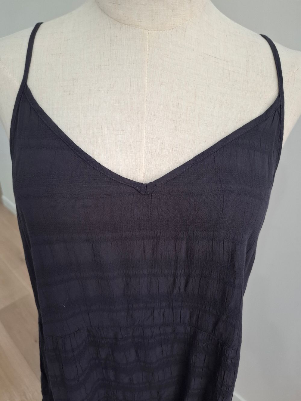 Decjuba Black Midi Dress