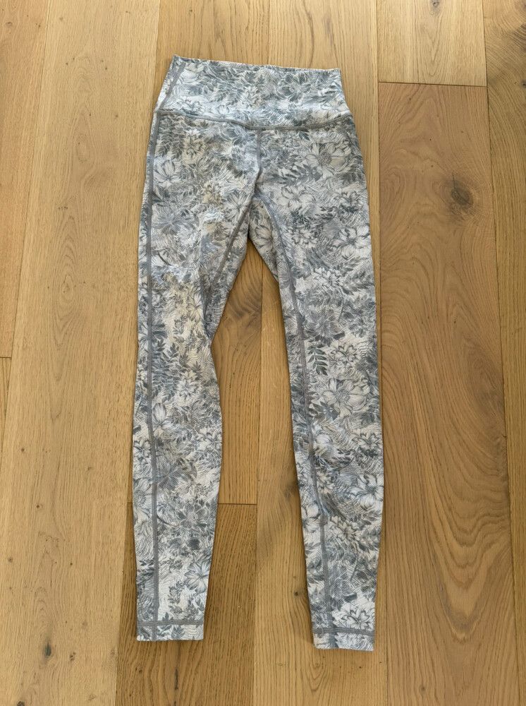 lululemon Wunder Under Leggings 28”