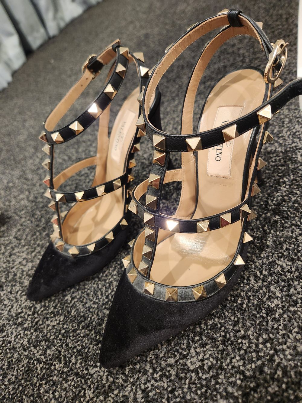 Rockstud Velvet Caged Pumps 100mm