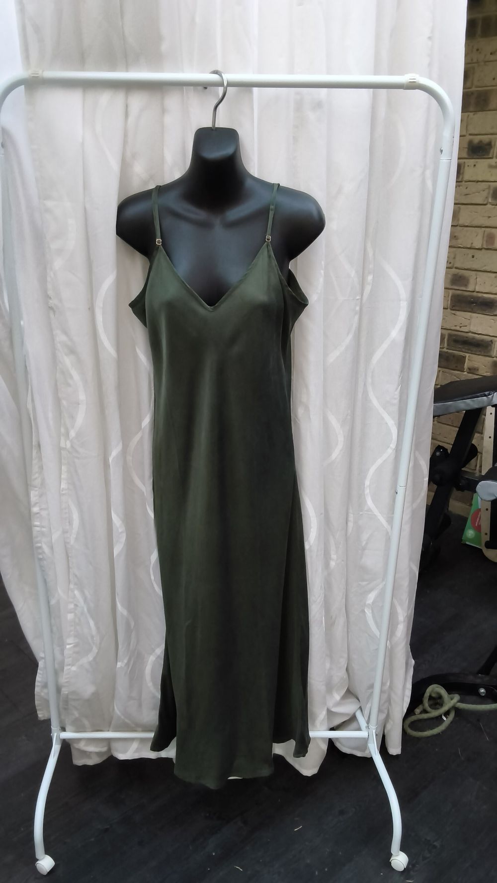 silk laundry green dress Yolanda Plus Size Forest Green Evening Dress with Sleeves– Hello Curve main image 0