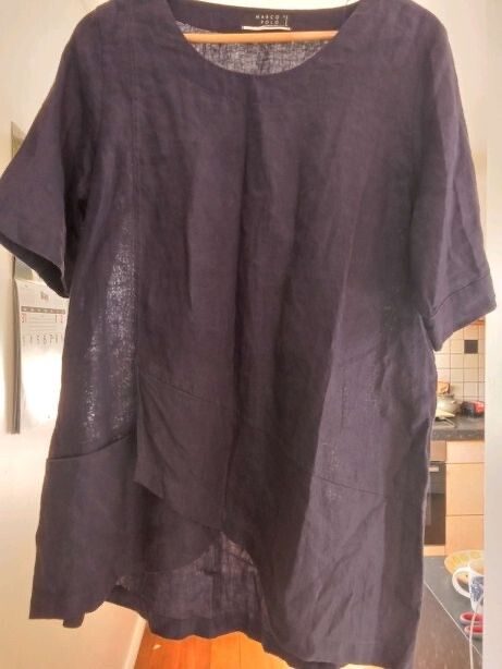 Deep Purple Linen Top