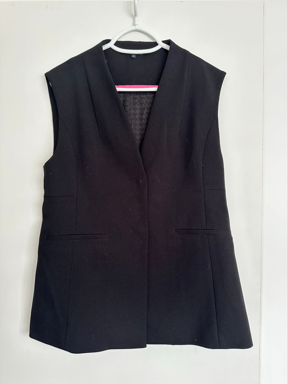 Storm Black Sleeveless Blazer Vest