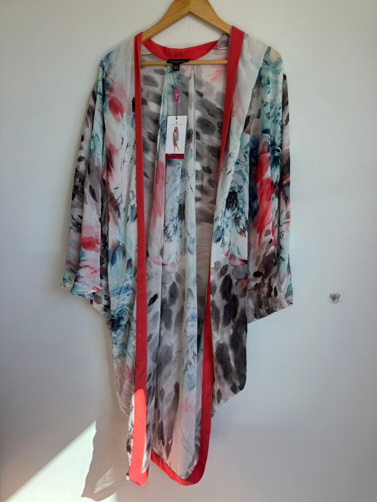 Augustine Floral Kimono