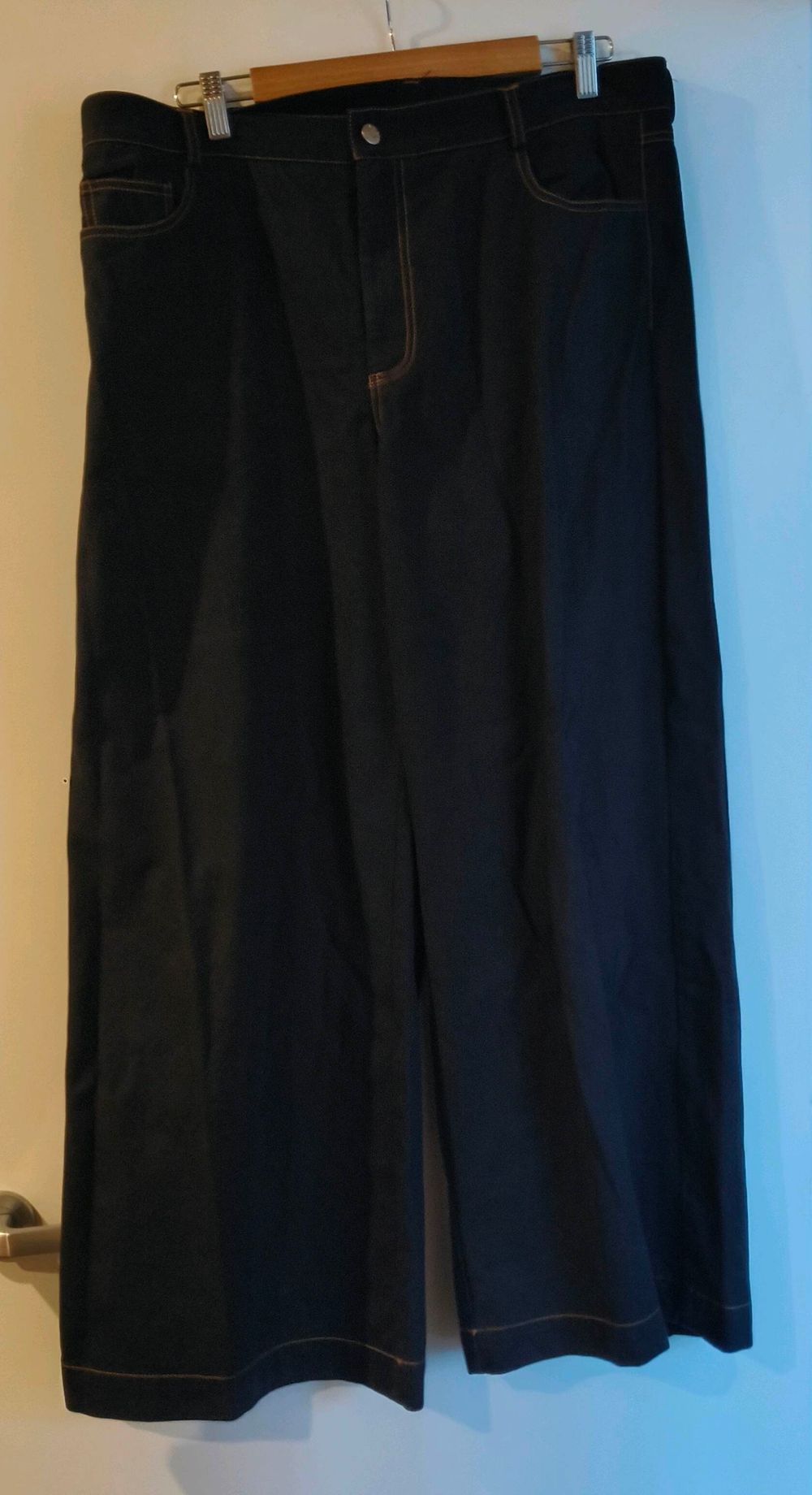 Ricochet black jeans