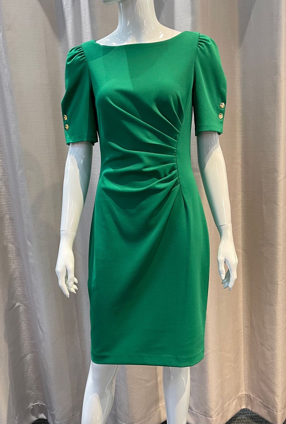 DKNY - DKNY Emerald Green Shift Dress - Size US 14 on Designer Wardrobe