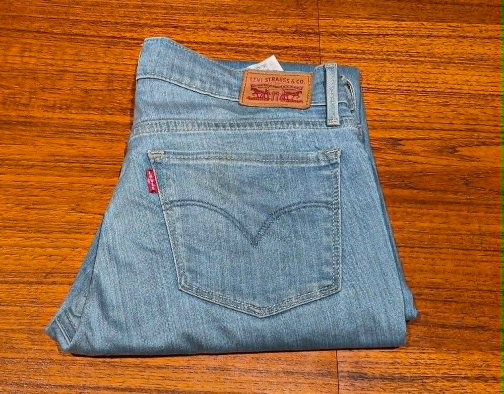 Levi Strauss & Co. Blue Jeans - 710 Super Skinny