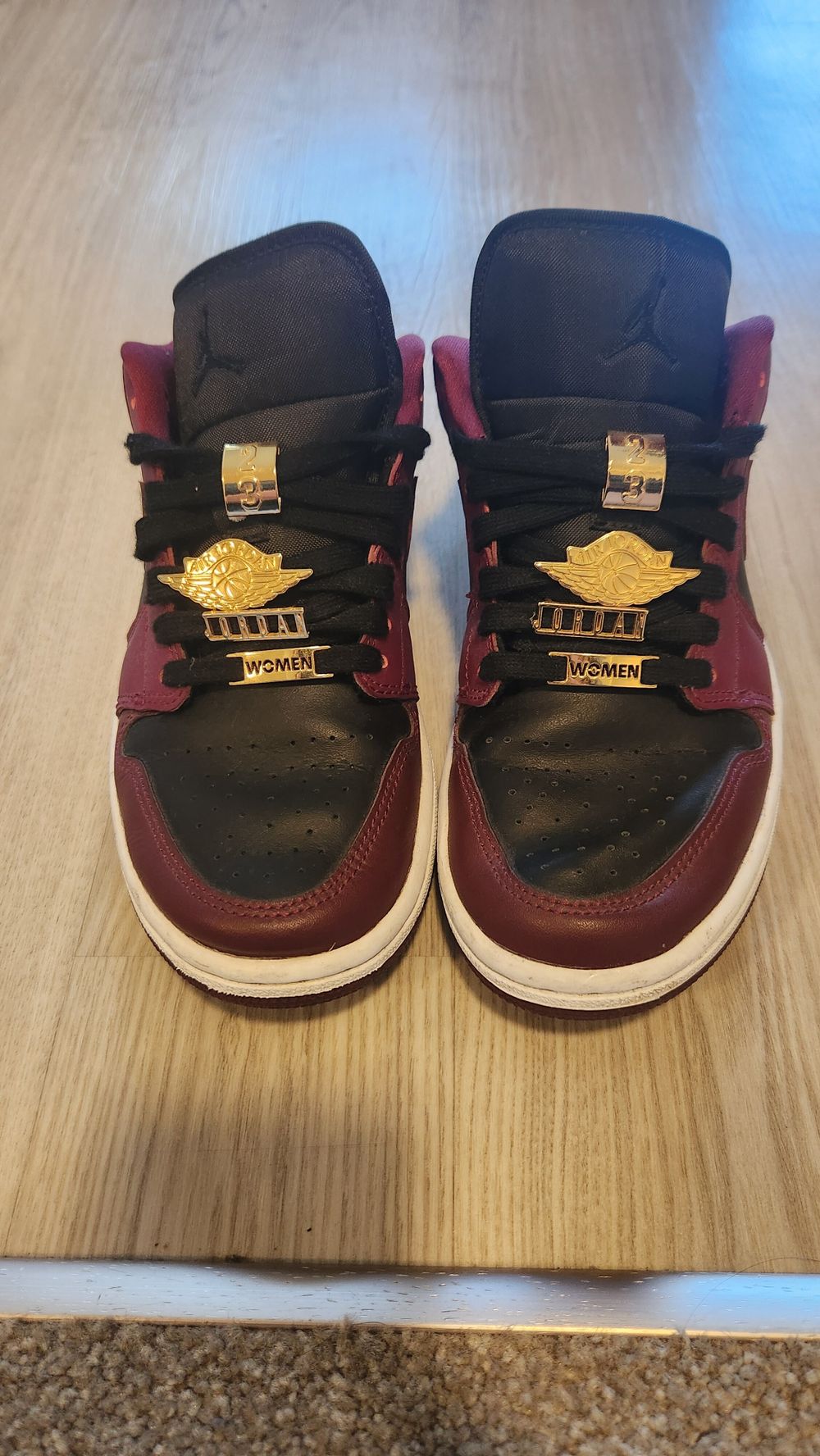 Nike Air Jordan 1 Low Burgundy Black Sneakers Size 7/38