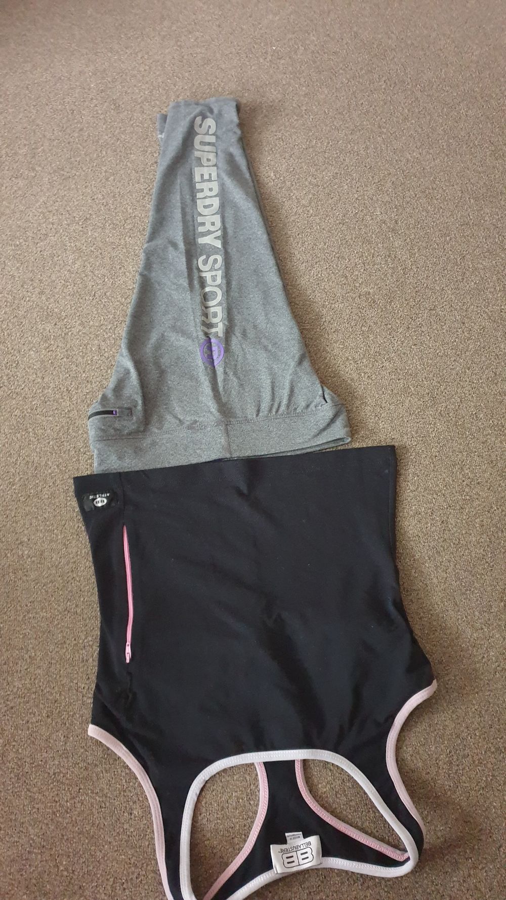 Superdry Knee Length/sports wear top