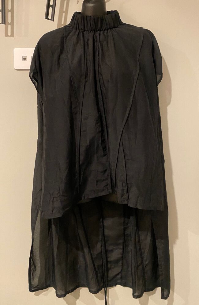 Taylor Boutique black top