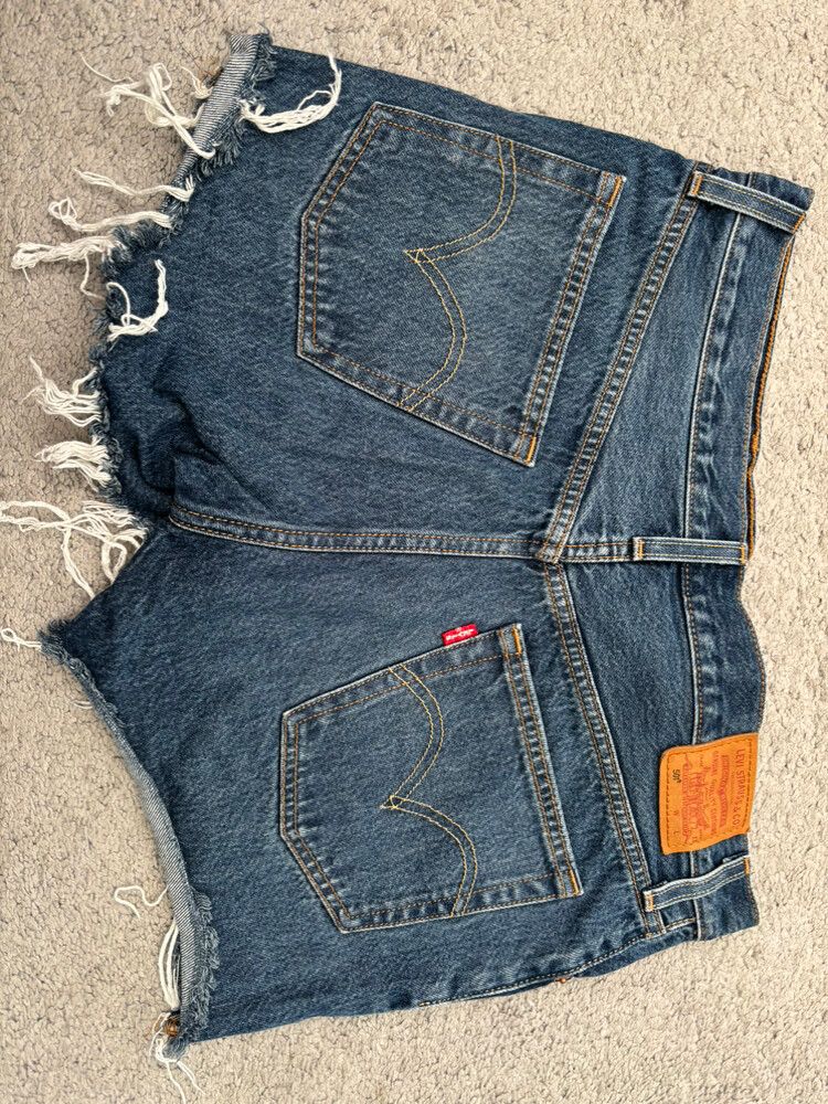 Levi's Denim Shorts size 28