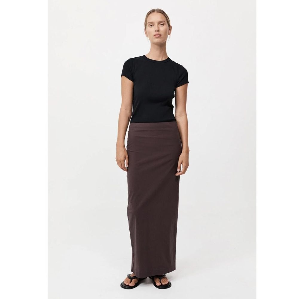 St Agni Minimal Column Skirt - Chocolate Plum