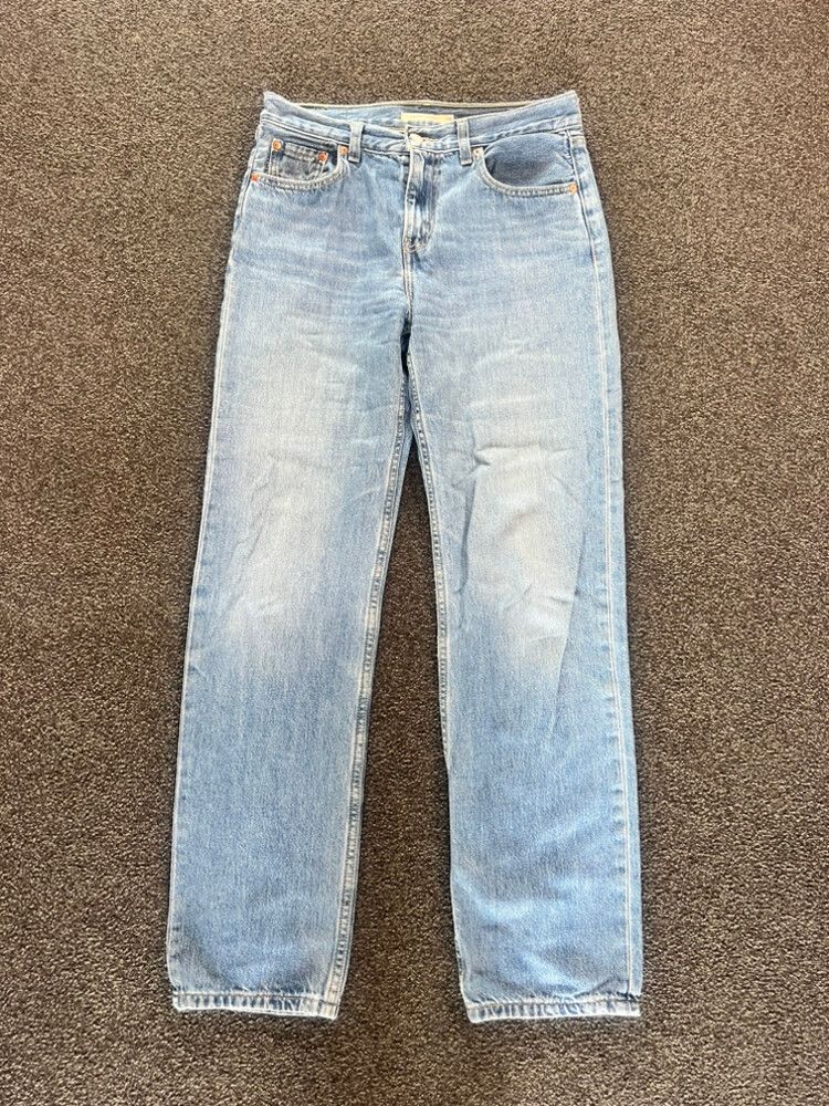 Levi’s Straight Leg Jeans