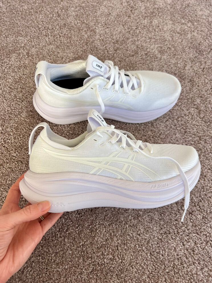 ASICS Gel Nimbus 28