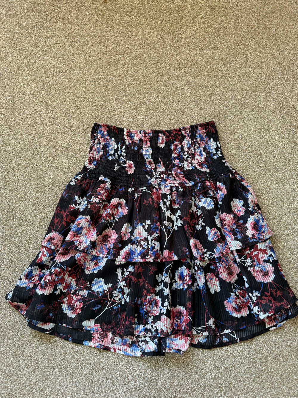 Decjuba Black Floral Print Mini Skirt