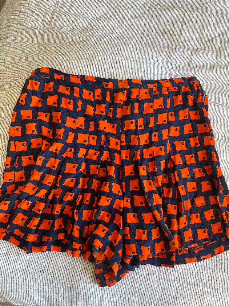 ZARA Pleated Shorts | Size L (12)