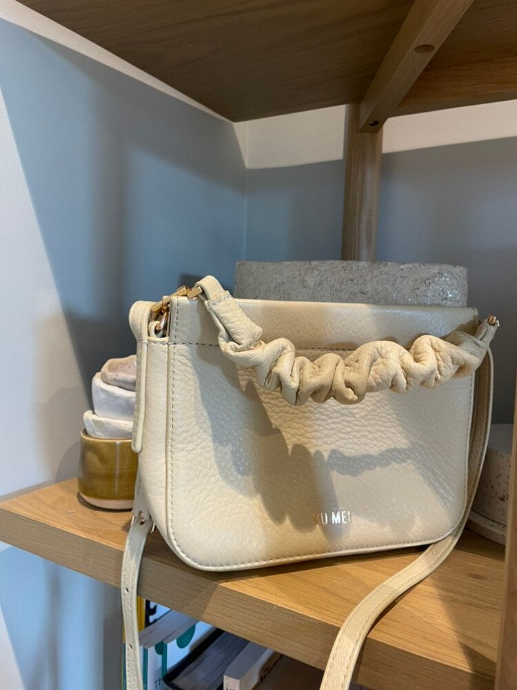 Yu Mei - Scrunchie VI Handbag