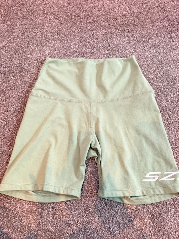 SZEP  Green Bike  Shorts