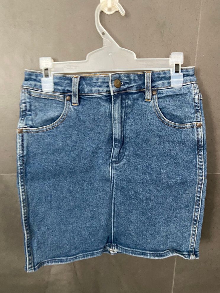 High-waisted Denim Skirt