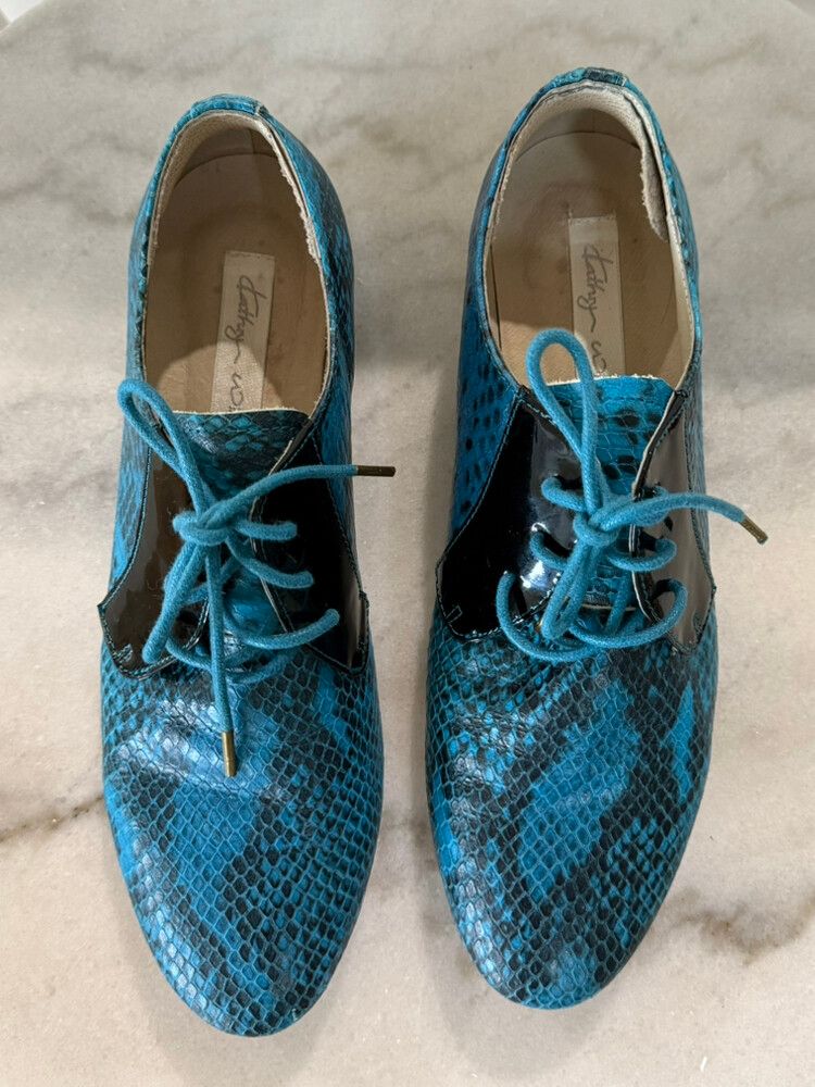 Blue Patterned Oxford Shoes