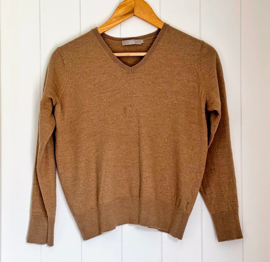 SILLS 100% Merino Wool Knit | Fits 8-10 (Tag L) | Chocolate Brown | EUC