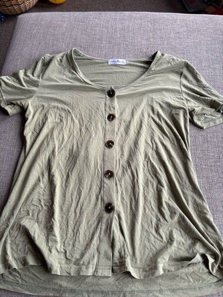 Esther & Albie Green Button Front Top