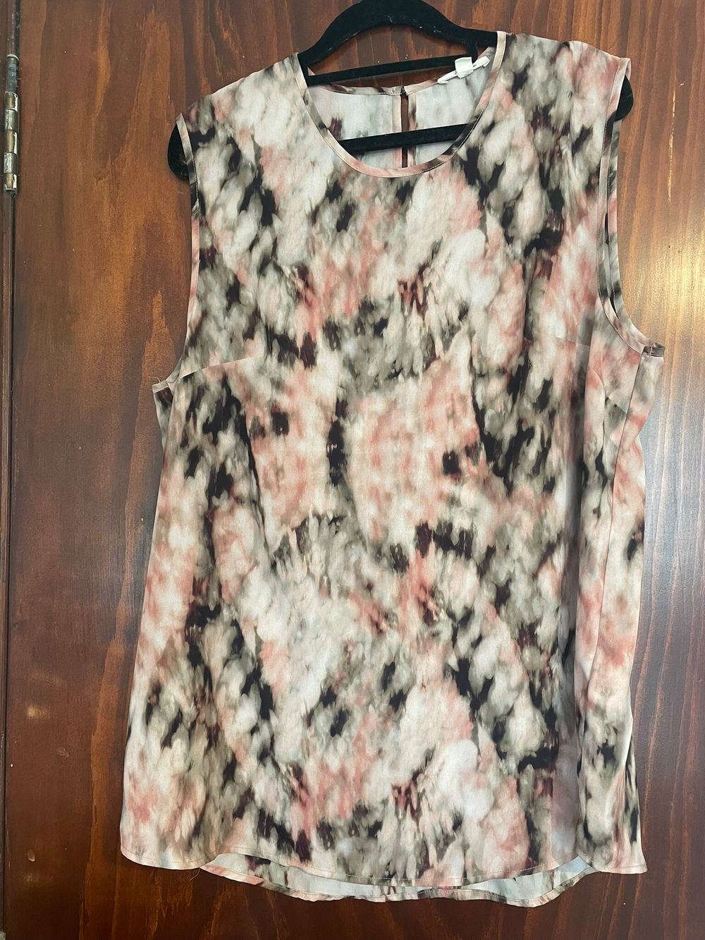 Juliette Hogan Sleeveless Top