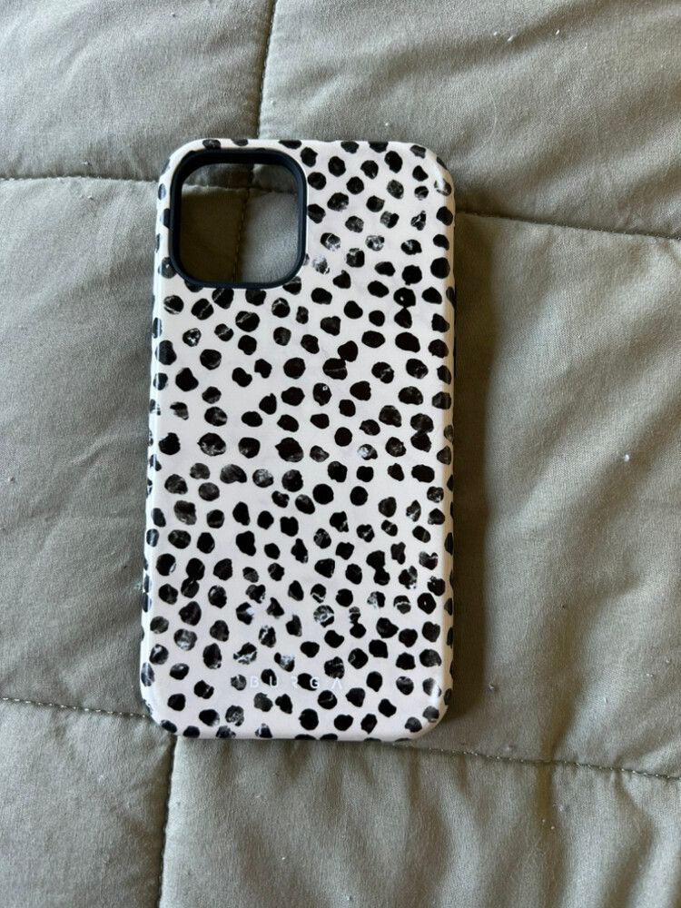iPhone 12 Burga Case