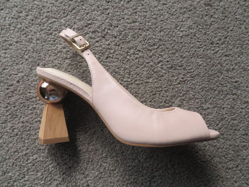 Slingback