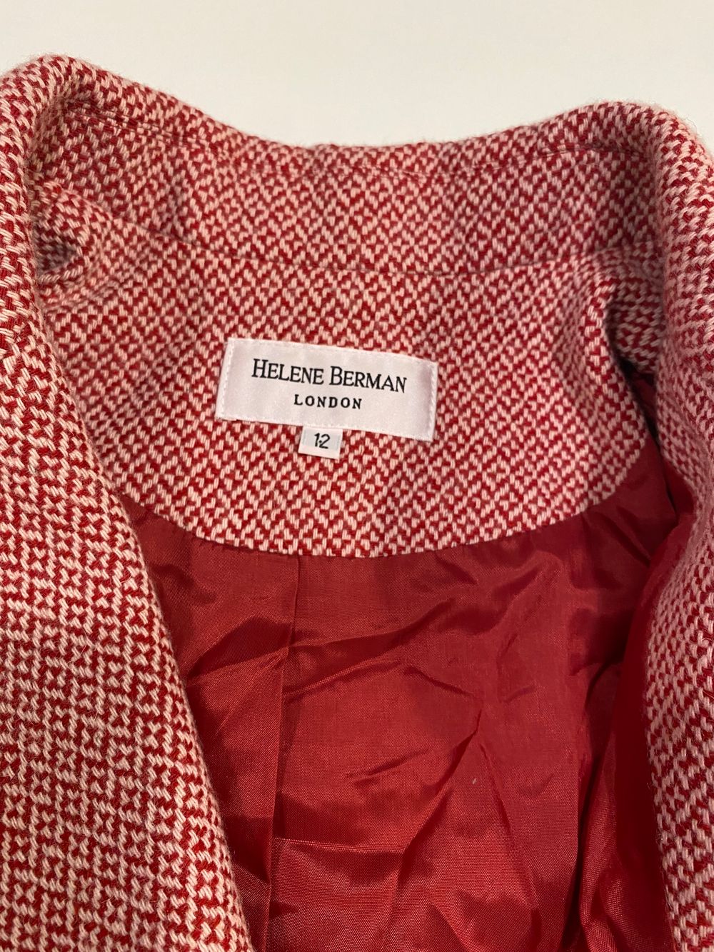 Stunning coat size 12
