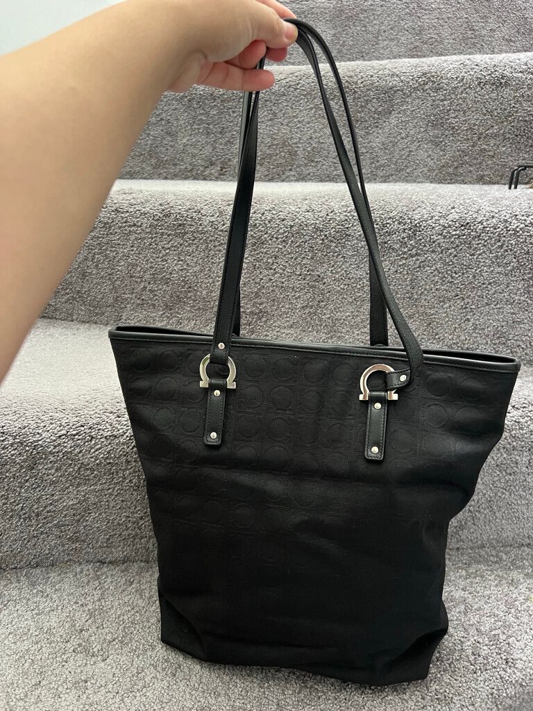 Salvatore Ferragamo shoulder bag
