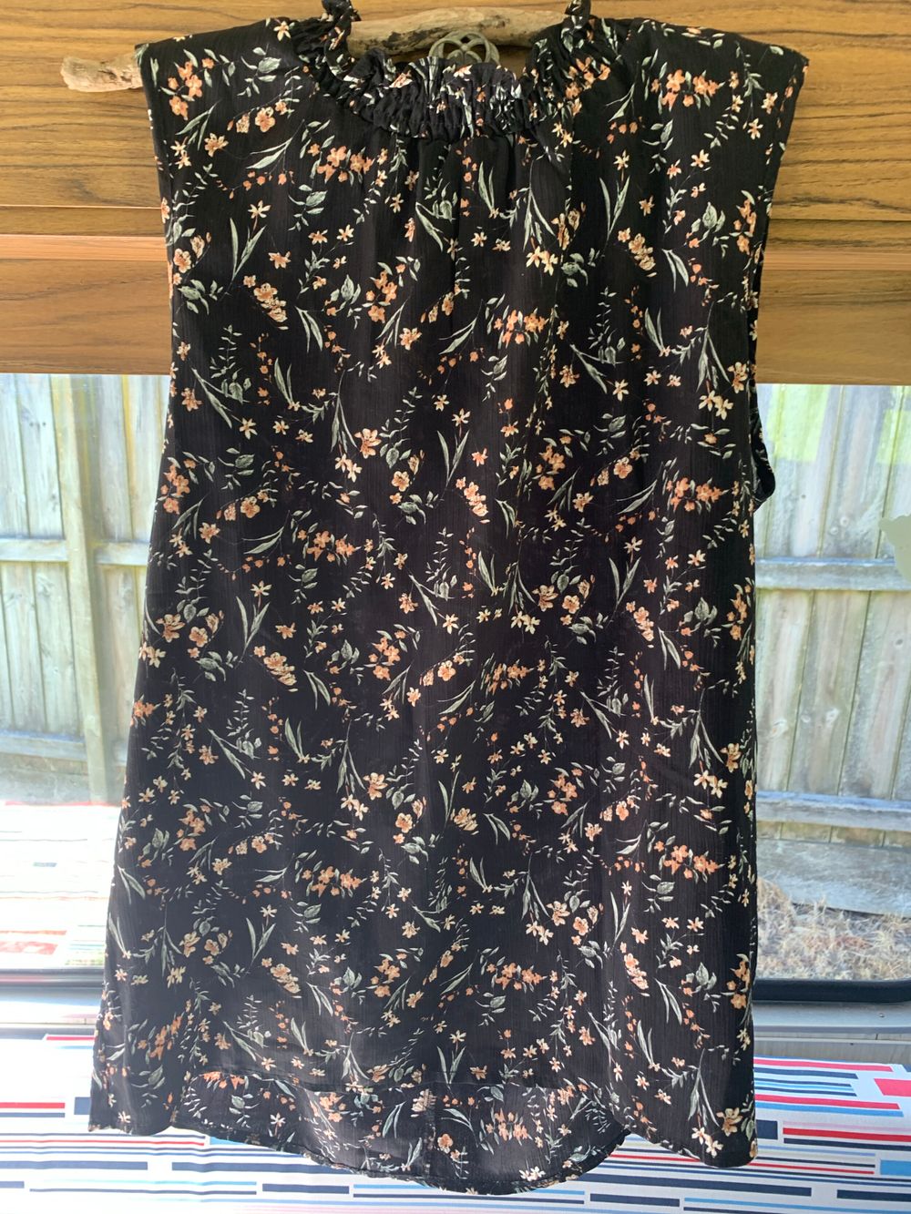 Mirrou Black Floral Top