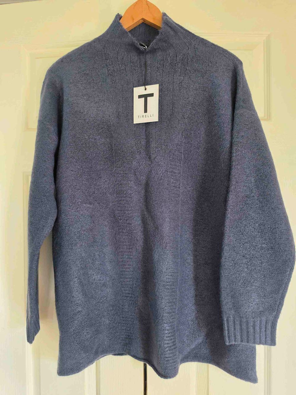 Tirelli Rib Sleeve Knit