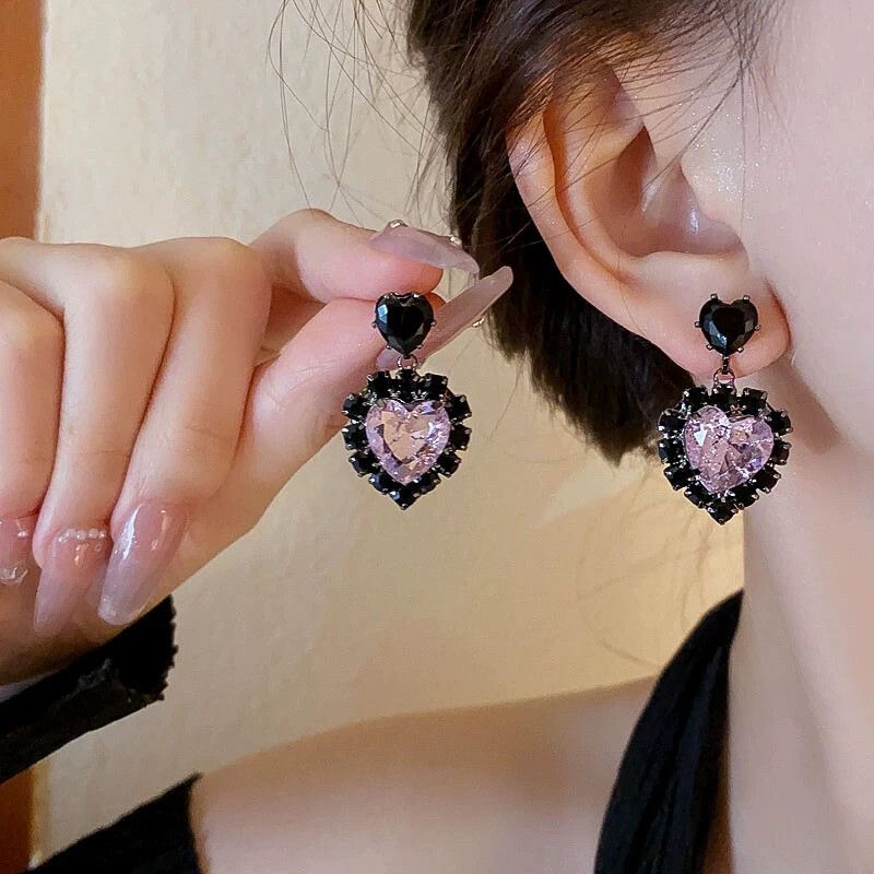 Midnight Sweetheart Earrings