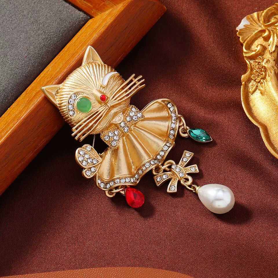 Vintage Cat Brooch