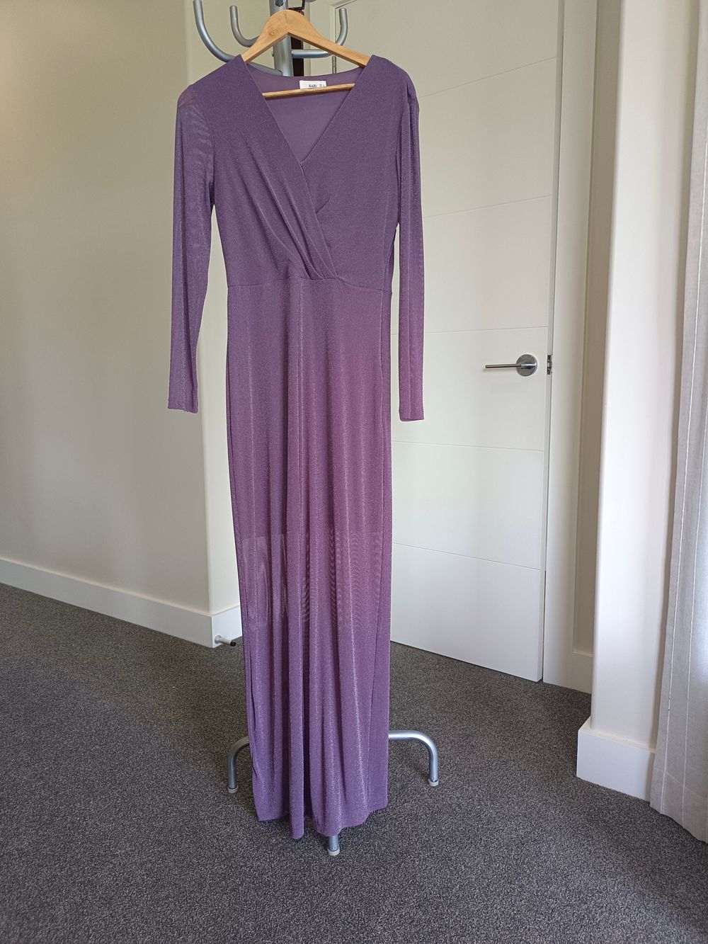 Bodycon shimmer dress